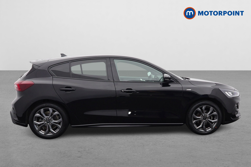 Ford Focus St-Line Edition Manual Petrol Hatchback - Stock Number (1656595) - Drivers side