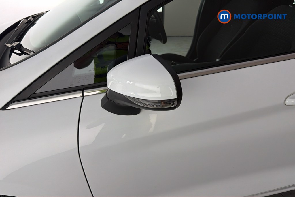 Ford Fiesta Titanium Manual Petrol Hatchback - Stock Number (1656934) - 40th supplementary image