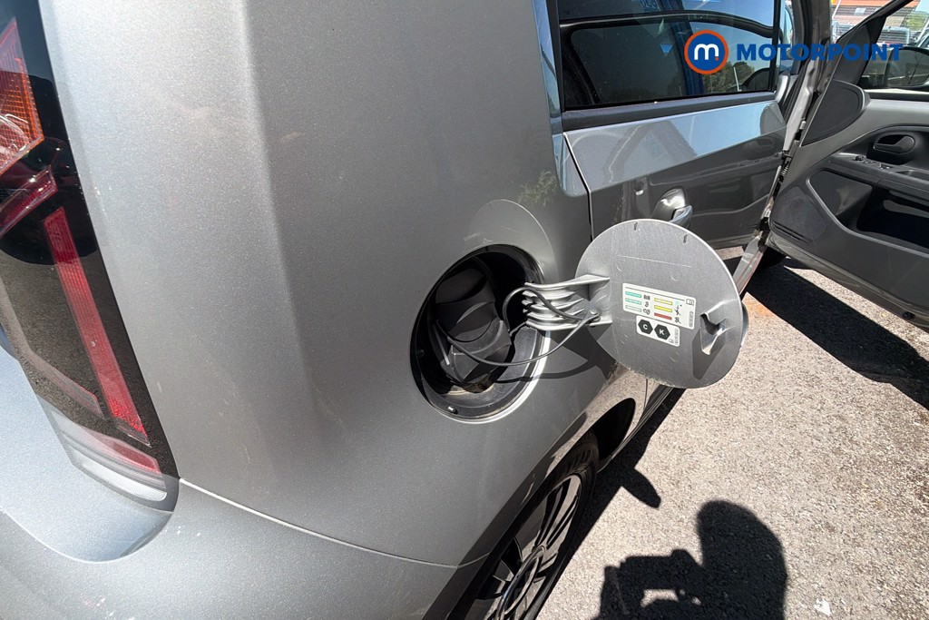 Volkswagen UP E-Up Automatic Electric Hatchback - Stock Number (1657840) - 41st supplementary image