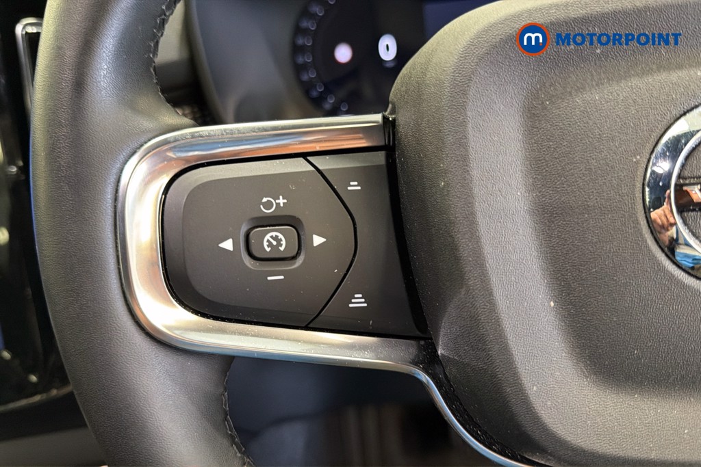 Volvo Xc40 Plus Automatic Petrol SUV - Stock Number (1657844) - 3rd supplementary image