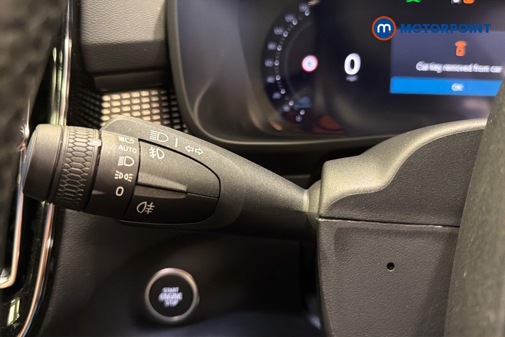 Volvo Xc40 Plus Automatic Petrol SUV - Stock Number (1657844) - 6th supplementary image