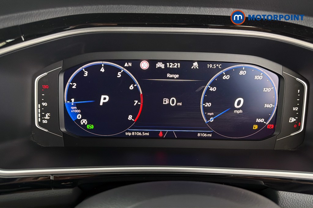 Volkswagen T-Roc R-Line Automatic Petrol SUV - Stock Number (1657908) - 8th supplementary image
