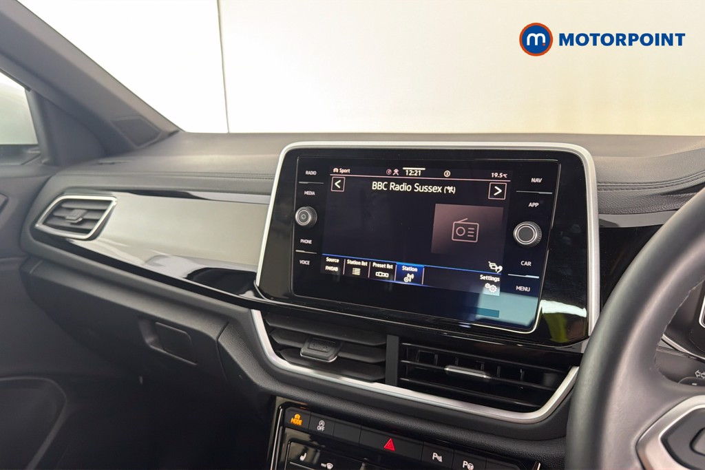 Volkswagen T-Roc R-Line Automatic Petrol SUV - Stock Number (1657908) - 9th supplementary image