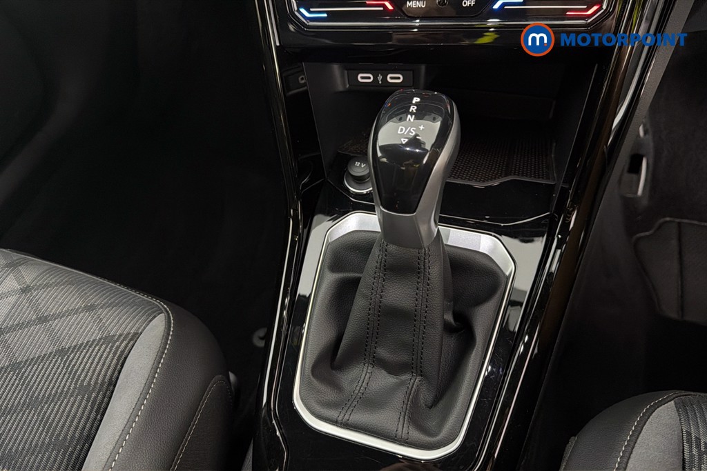 Volkswagen T-Roc R-Line Automatic Petrol SUV - Stock Number (1657908) - 15th supplementary image