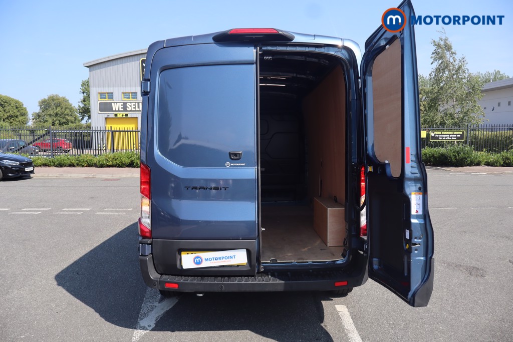 Ford Transit Limited Automatic Diesel Medium Roof Van - Stock Number (1657923) - 15th supplementary image