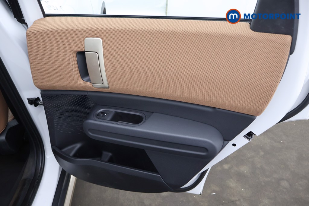 Mini Countryman C Exclusive Automatic Petrol SUV - Stock Number (1658247) - 17th supplementary image