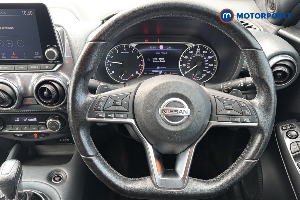 Nissan Juke N-Connecta Automatic Petrol SUV - Stock Number (1658249) - 2nd supplementary image