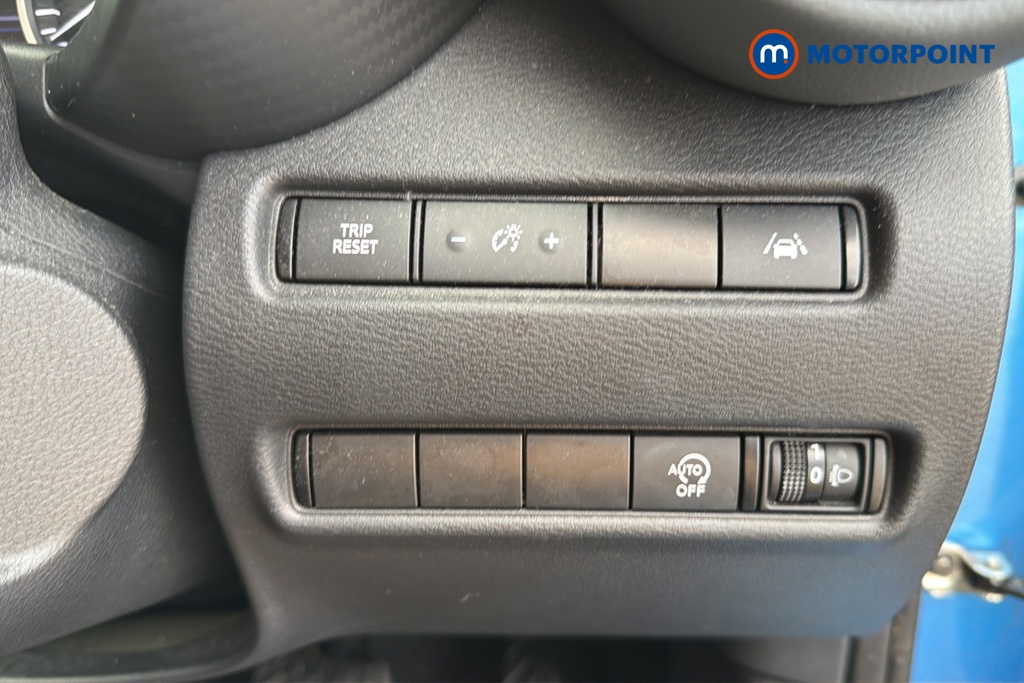 Nissan Juke N-Connecta Automatic Petrol SUV - Stock Number (1658249) - 11th supplementary image