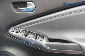 Nissan Juke N-Connecta Automatic Petrol SUV - Stock Number (1658249) - 19th supplementary image