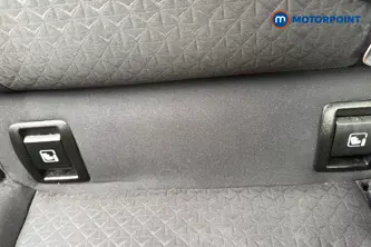 Nissan Juke N-Connecta Automatic Petrol SUV - Stock Number (1658249) - 27th supplementary image