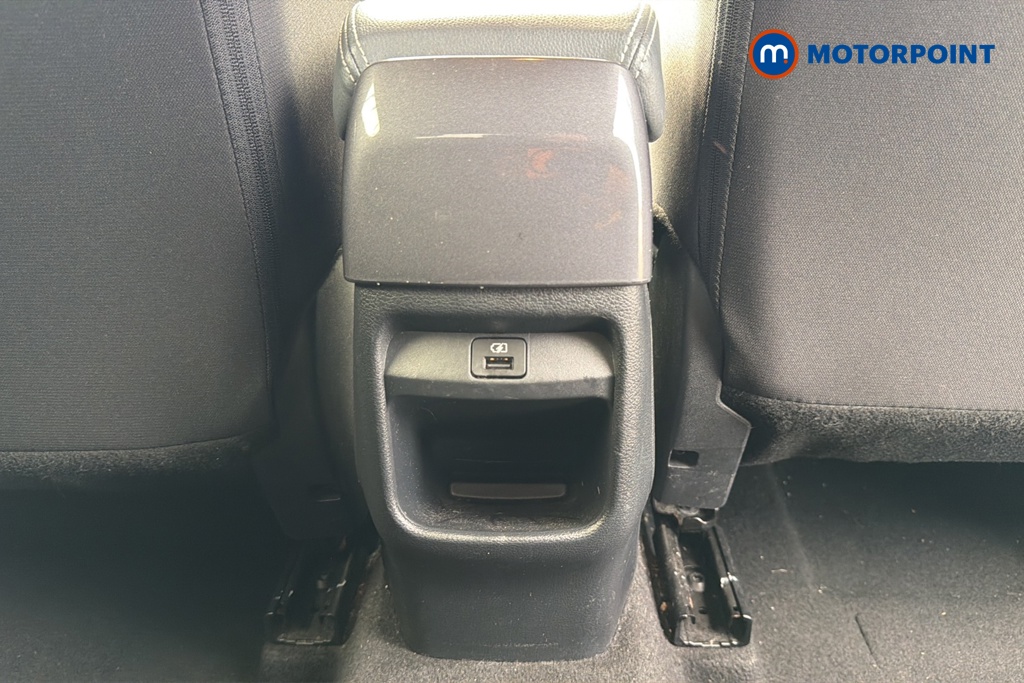 Nissan Juke N-Connecta Automatic Petrol SUV - Stock Number (1658249) - 28th supplementary image