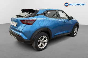 Nissan Juke N-Connecta Automatic Petrol SUV - Stock Number (1658249) - Passenger side rear corner