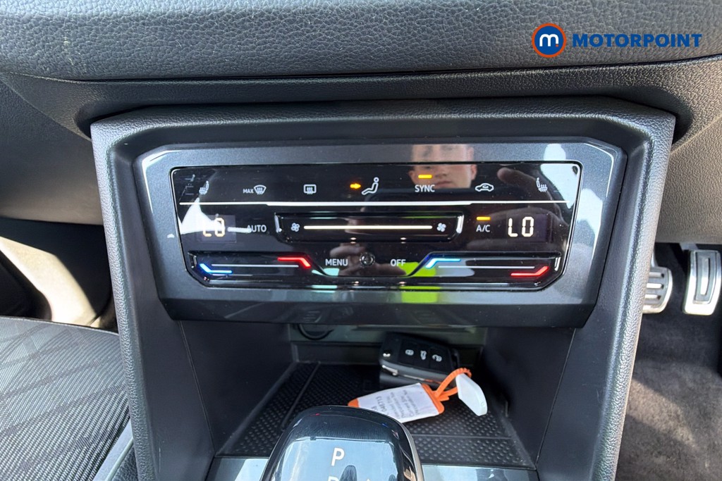 Volkswagen Tiguan R-Line Automatic Petrol SUV - Stock Number (1658358) - 21st supplementary image