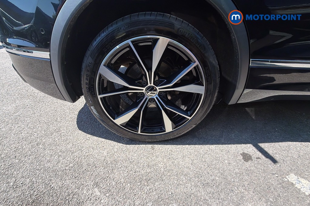 Volkswagen Tiguan R-Line Automatic Petrol SUV - Stock Number (1658358) - 34th supplementary image