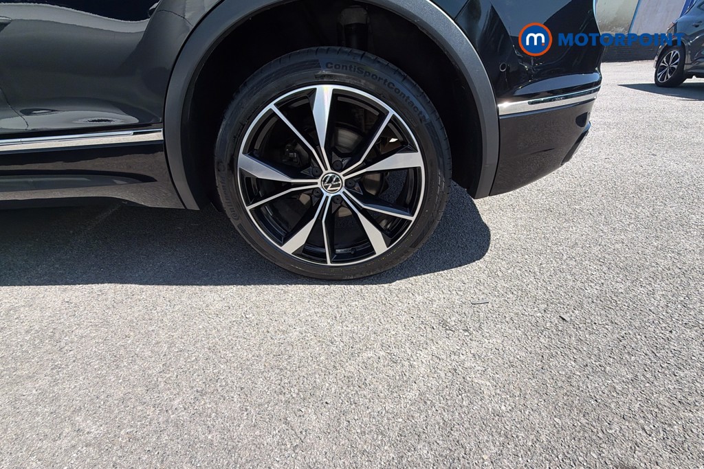 Volkswagen Tiguan R-Line Automatic Petrol SUV - Stock Number (1658358) - 39th supplementary image
