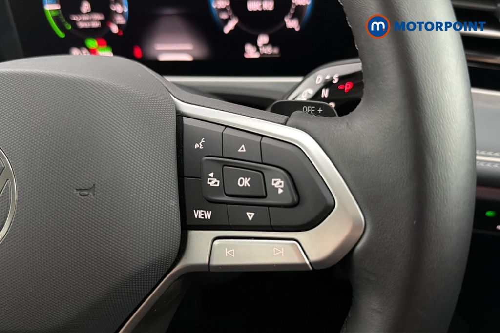 Volkswagen Passat Life Automatic Petrol Plug-In Hybrid Estate - Stock Number (1658412) - 3rd supplementary image
