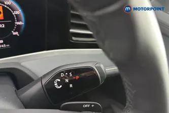 Volkswagen Passat Life Automatic Petrol Plug-In Hybrid Estate - Stock Number (1658412) - 6th supplementary image