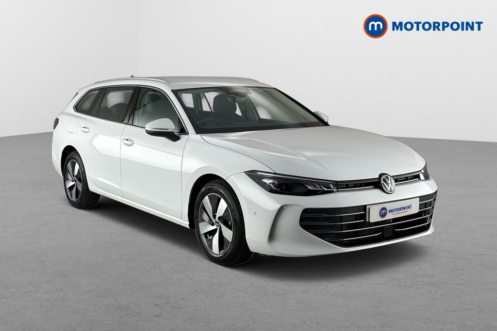 Volkswagen Passat Life Automatic Petrol Plug-In Hybrid Estate - Stock Number (1658412) - Drivers side front corner
