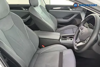 Volkswagen Passat Life Automatic Petrol Plug-In Hybrid Estate - Stock Number (1658412) - 22nd supplementary image