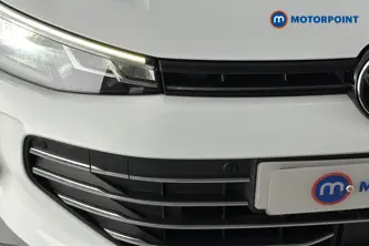 Volkswagen Passat Life Automatic Petrol Plug-In Hybrid Estate - Stock Number (1658412) - 38th supplementary image