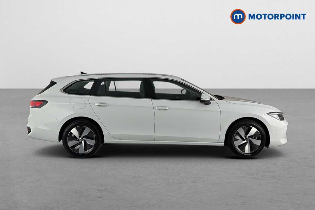 Volkswagen Passat Life Automatic Petrol Plug-In Hybrid Estate - Stock Number (1658412) - Passenger side
