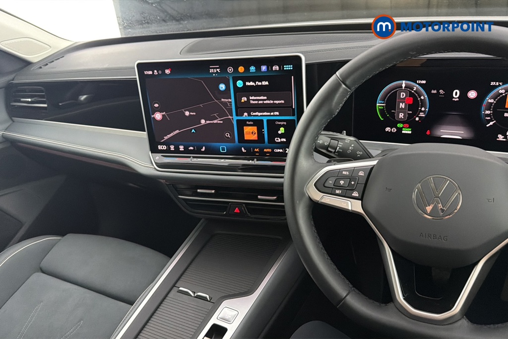 Volkswagen Passat Life Automatic Petrol Plug-In Hybrid Estate - Stock Number (1658412) - 1st supplementary image