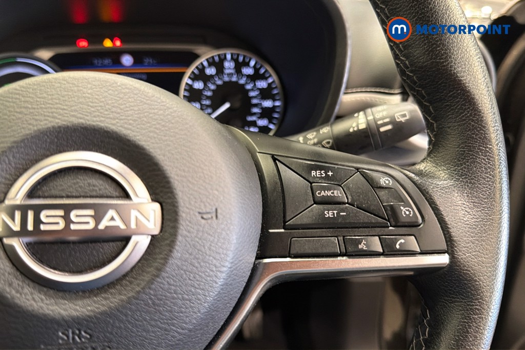 Nissan Juke Premiere Edition Automatic Petrol-Electric Hybrid SUV - Stock Number (1658415) - 4th supplementary image