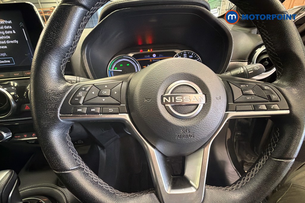 Nissan Juke Premiere Edition Automatic Petrol-Electric Hybrid SUV - Stock Number (1658415) - 5th supplementary image