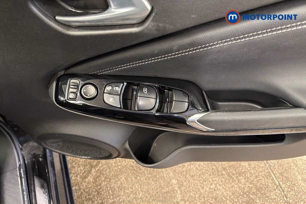 Nissan Juke Premiere Edition Automatic Petrol-Electric Hybrid SUV - Stock Number (1658415) - 20th supplementary image