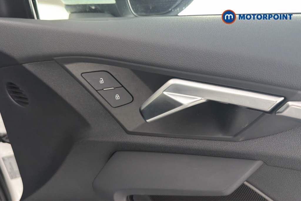 Audi A3 S Line Automatic Petrol Hatchback - Stock Number (1658420) - 42nd supplementary image