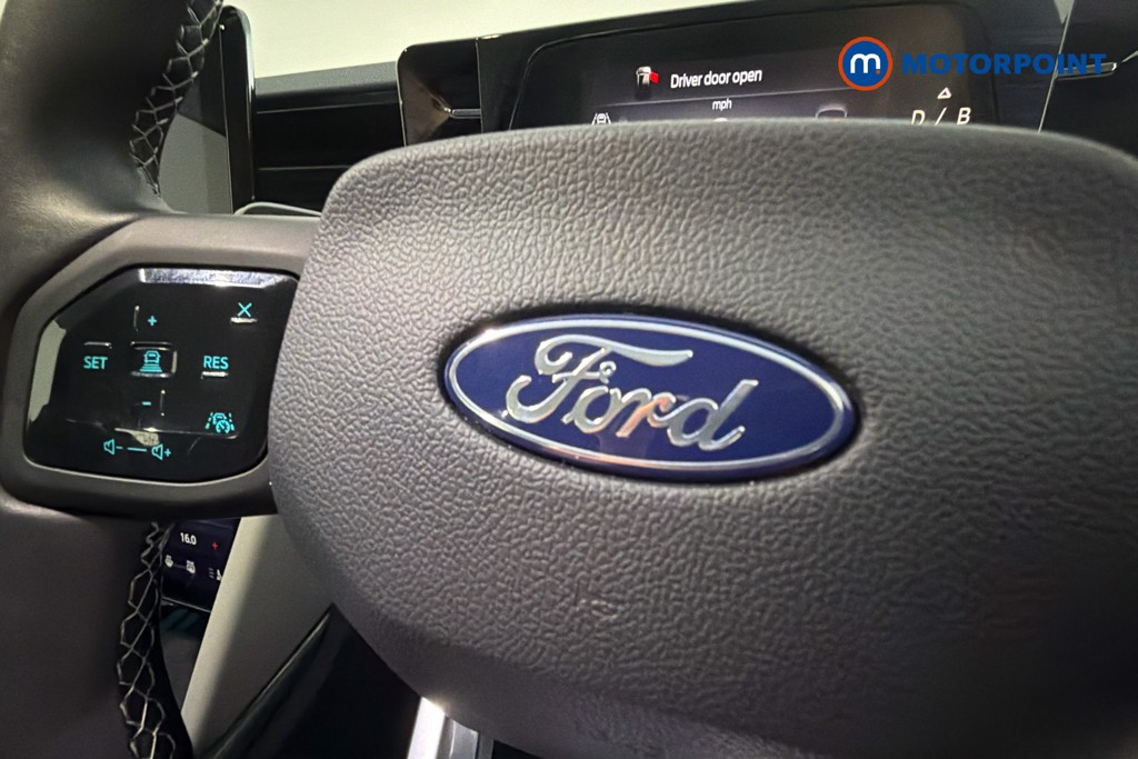Ford Explorer Select Automatic Electric SUV - Stock Number (1658662) - 5th supplementary image
