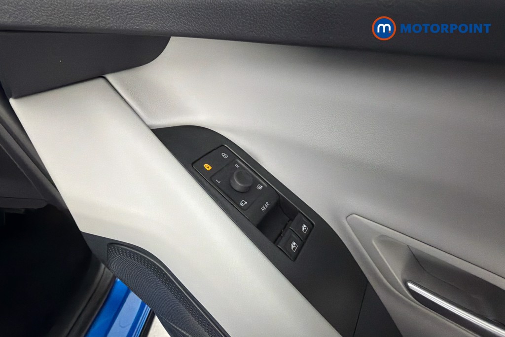 Ford Explorer Select Automatic Electric SUV - Stock Number (1658662) - 20th supplementary image