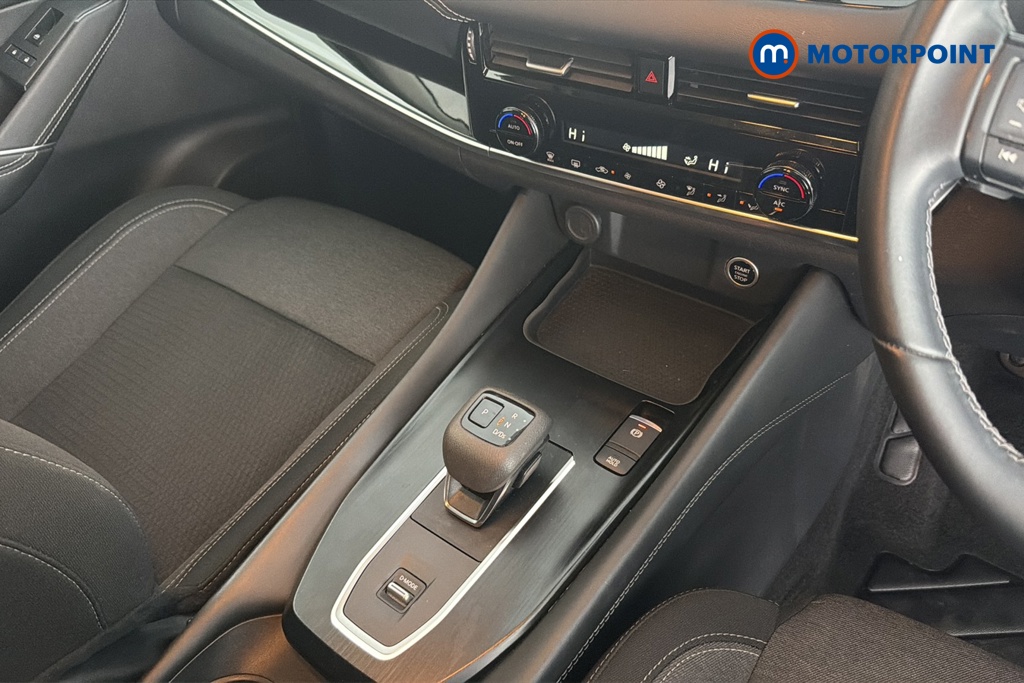 Nissan Qashqai N-Connecta Automatic Petrol SUV - Stock Number (1658672) - 15th supplementary image