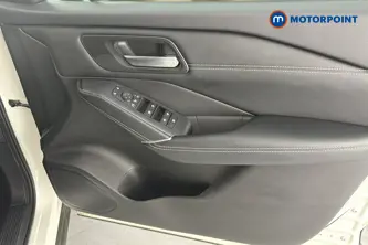 Nissan Qashqai N-Connecta Automatic Petrol SUV - Stock Number (1658672) - 18th supplementary image
