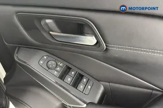 Nissan Qashqai N-Connecta Automatic Petrol SUV - Stock Number (1658672) - 19th supplementary image