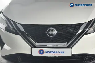 Nissan Qashqai N-Connecta Automatic Petrol SUV - Stock Number (1658672) - 43rd supplementary image