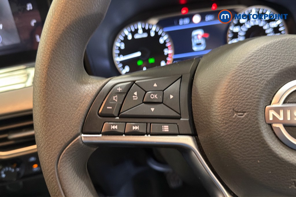 Nissan Juke Acenta Premium Manual Petrol SUV - Stock Number (1658847) - 3rd supplementary image