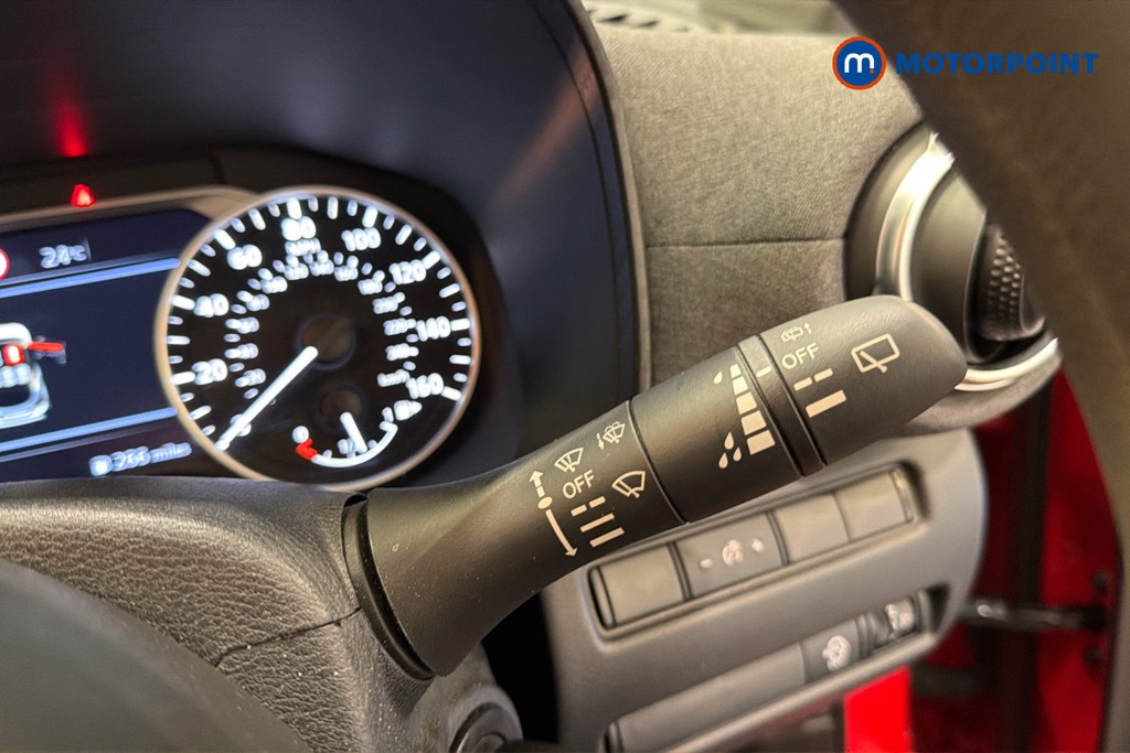 Nissan Juke Acenta Premium Manual Petrol SUV - Stock Number (1658847) - 7th supplementary image