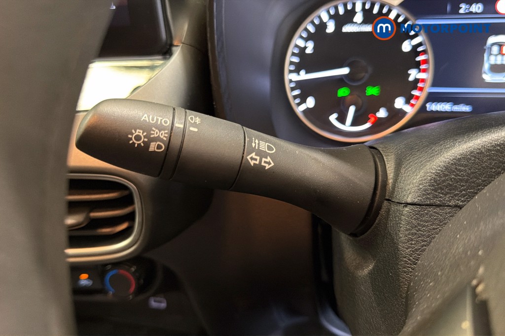 Nissan Juke Acenta Premium Manual Petrol SUV - Stock Number (1658847) - 18th supplementary image