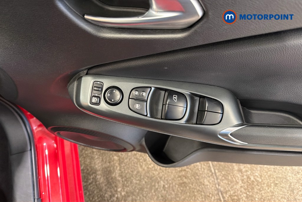 Nissan Juke Acenta Premium Manual Petrol SUV - Stock Number (1658847) - 20th supplementary image