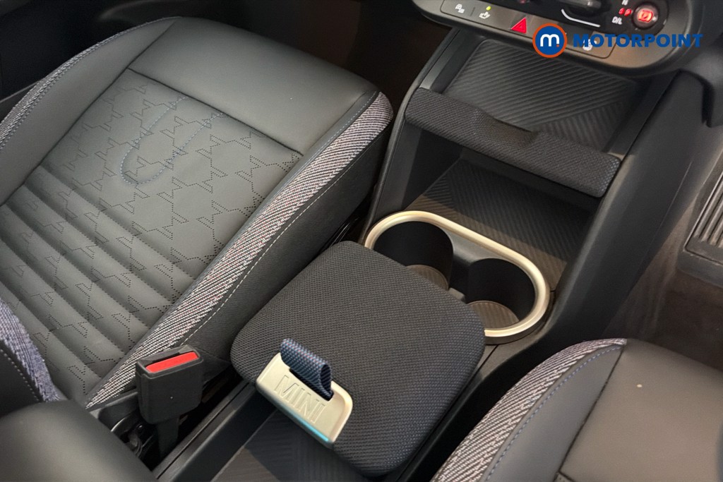 Mini Countryman C Classic Automatic Petrol SUV - Stock Number (1659273) - 15th supplementary image