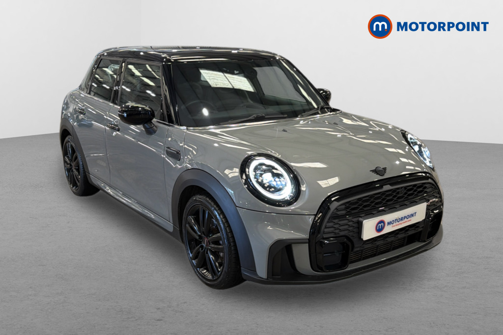 Mini Hatchback Cooper Sport Manual Petrol Hatchback - Stock Number (1659460) - Drivers side front corner