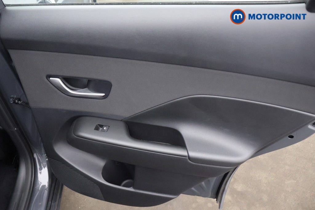 Hyundai Kona Advance Automatic Petrol-Electric Hybrid SUV - Stock Number (1659494) - 17th supplementary image