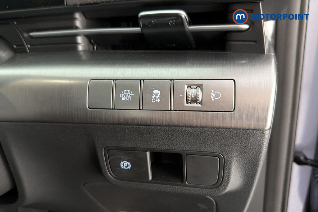 Hyundai Kona Advance Automatic Petrol-Electric Hybrid SUV - Stock Number (1659504) - 11th supplementary image