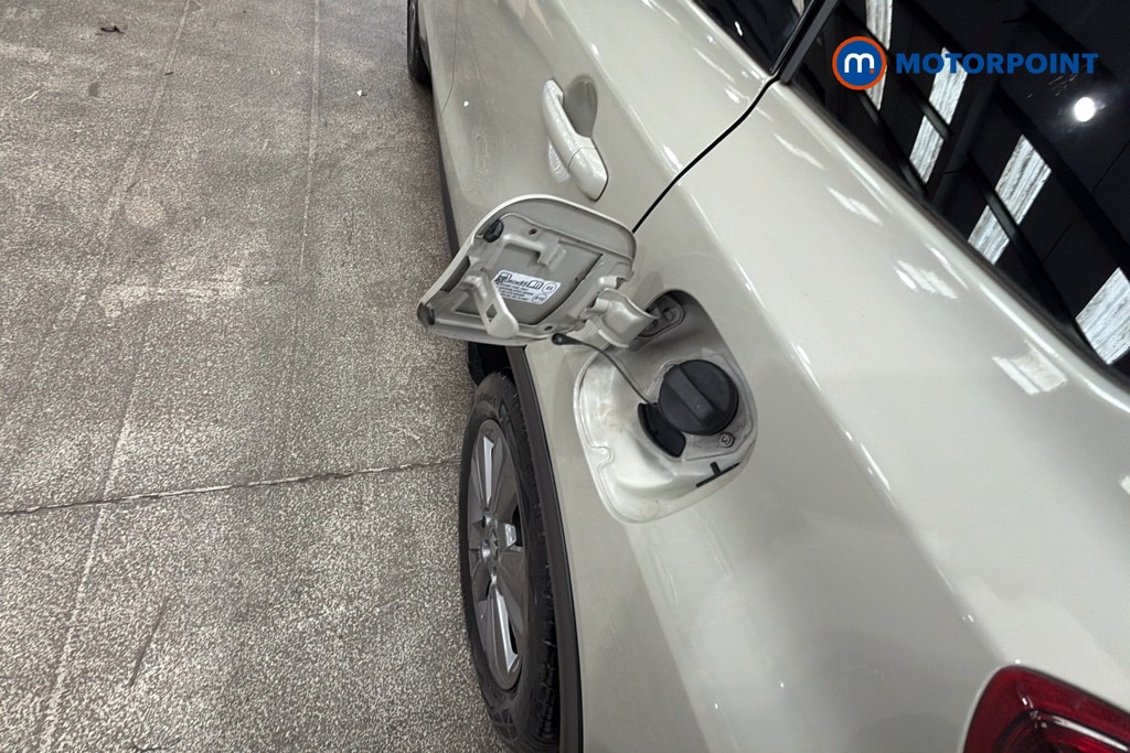 Suzuki Vitara Sz-T Manual Petrol SUV - Stock Number (1659543) - 41st supplementary image