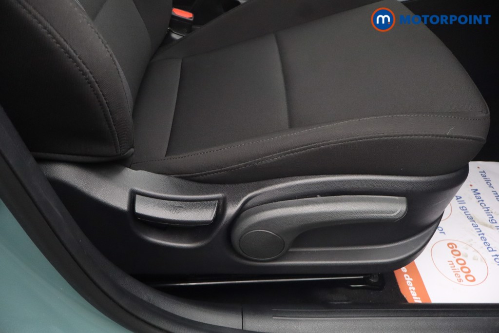Hyundai I20 Advance Automatic Petrol Hatchback - Stock Number (1659558) - 21st supplementary image