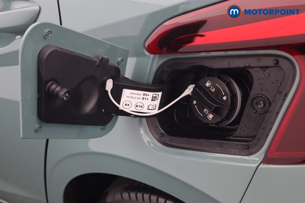Hyundai I20 Advance Automatic Petrol Hatchback - Stock Number (1659558) - 29th supplementary image