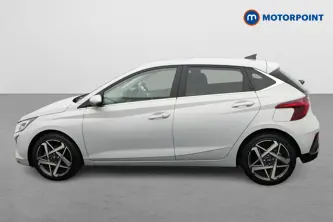Hyundai I20 Ultimate Automatic Petrol Hatchback - Stock Number (1659608) - Passenger side