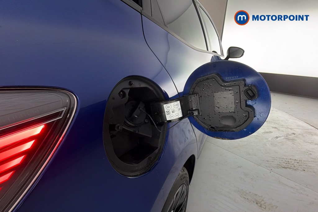 Renault Clio Esprit Alpine Automatic Petrol-Electric Hybrid Hatchback - Stock Number (1659611) - 41st supplementary image