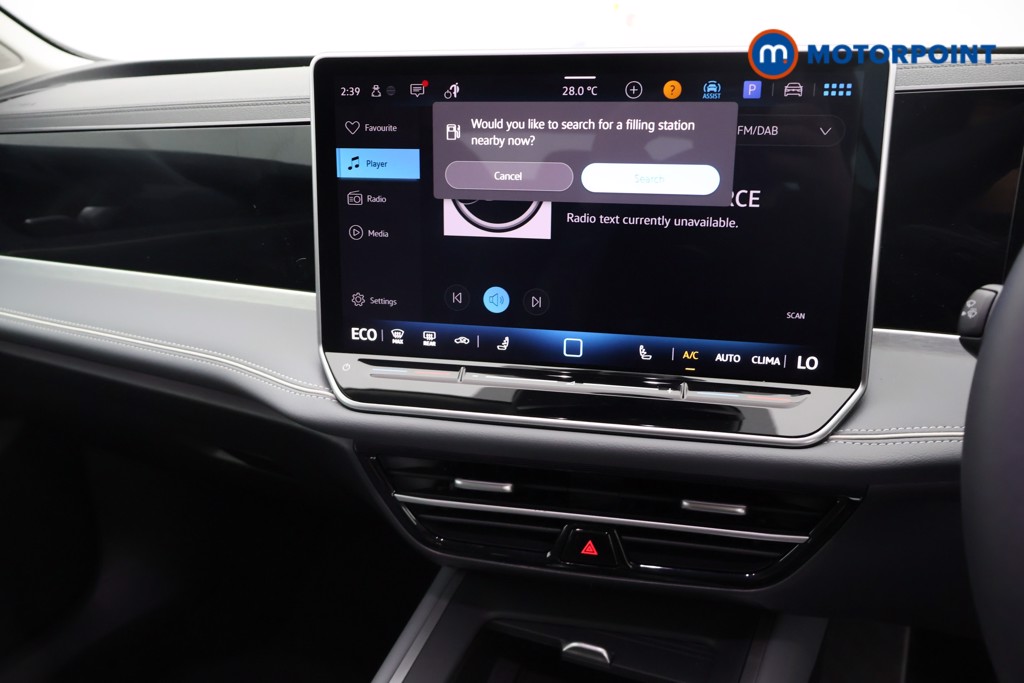 Volkswagen Passat Life Automatic Petrol Plug-In Hybrid Estate - Stock Number (1659613) - 8th supplementary image